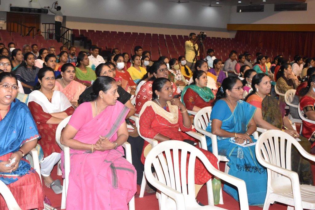  Seminar for Teachers